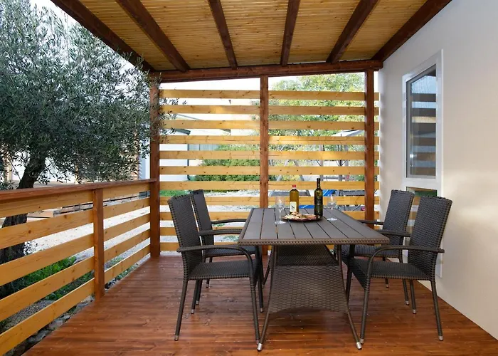 Authentic Dalmatia Kamp Pirovac