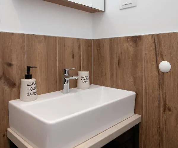 Kamp Authentic Dalmatia Pirovac