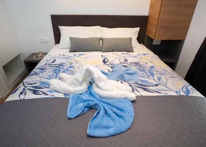 Authentic Dalmatia פירובאץ