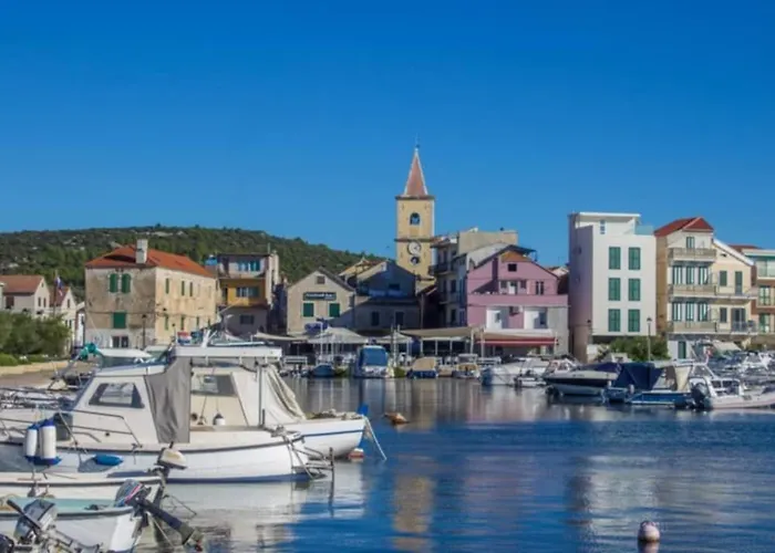 Authentic Dalmatia Kamp Pirovac